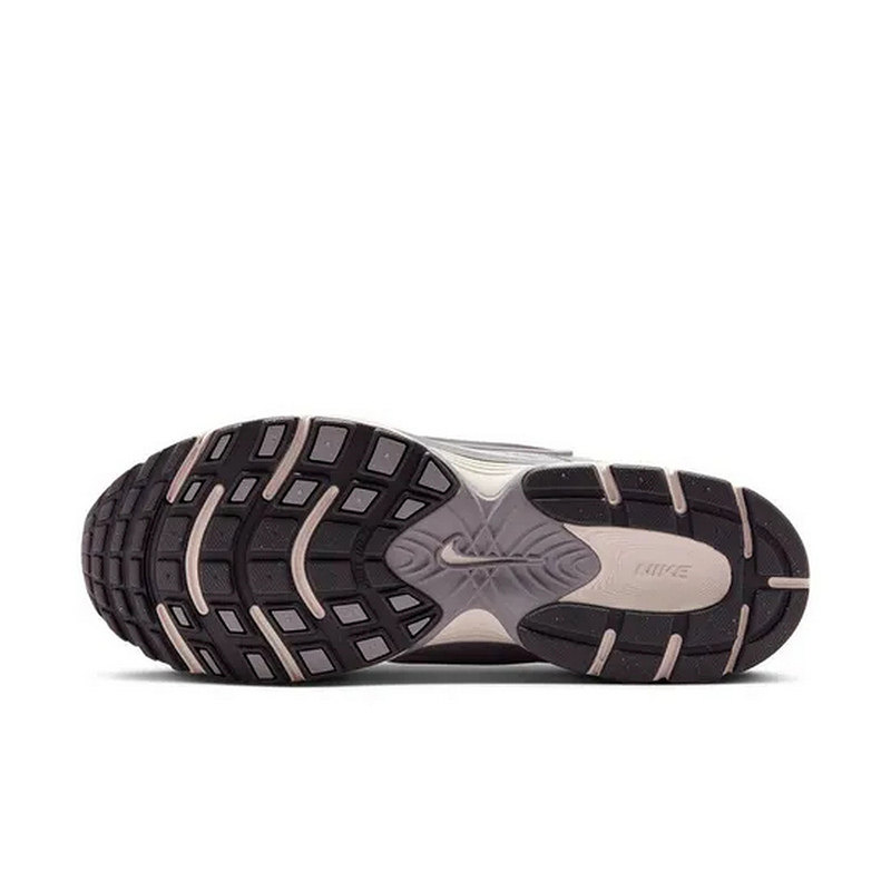 Nike V5 RNR Retro Slip-Resista - Men'S Shoes V5 Rnr recension och pris