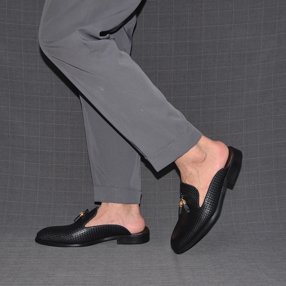 Closed Toe Half Shoes for Men  - Men Shoes Louboutin recension och pris