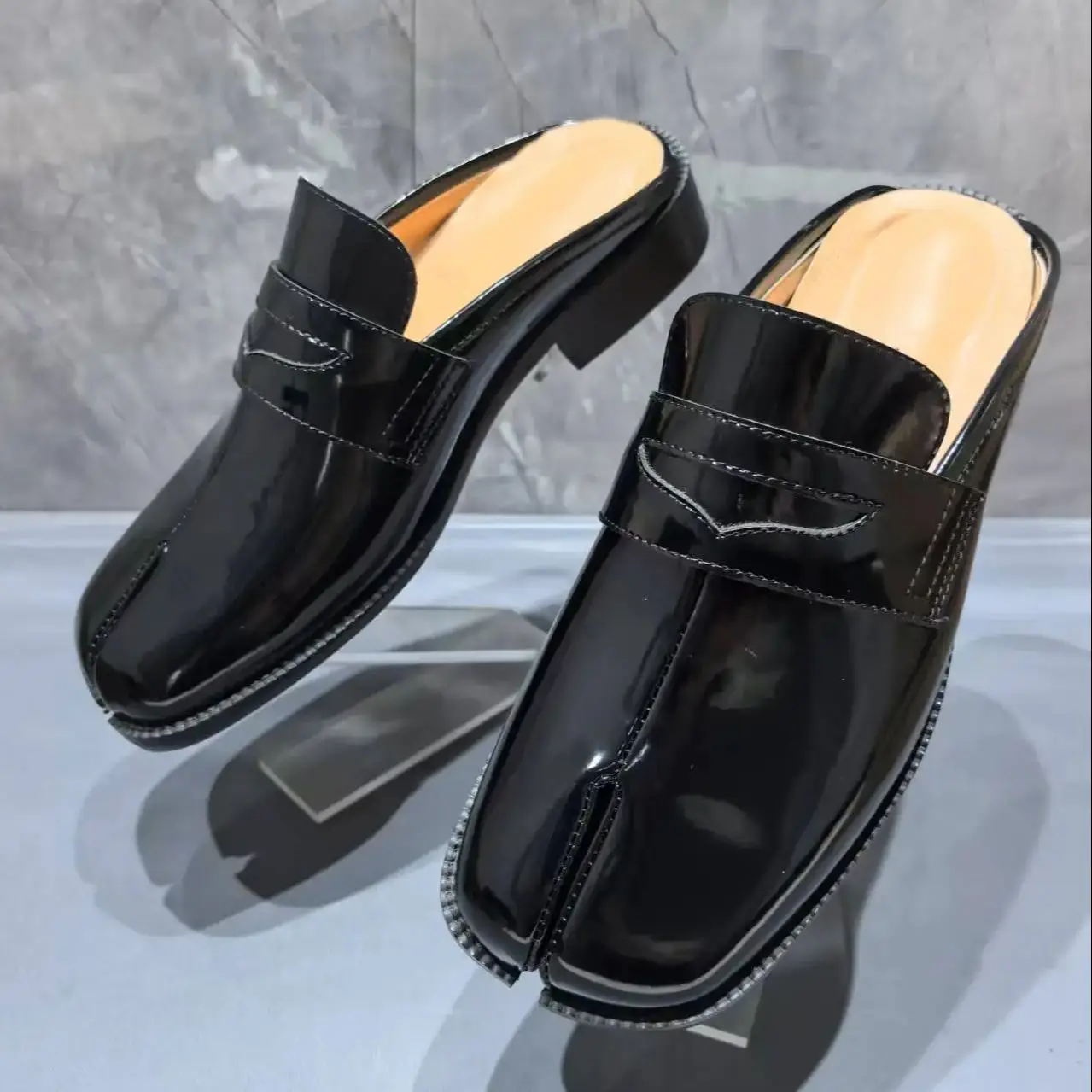 Split Toe Tabi Men's Slippers  - Shoes Heels Men recension och pris