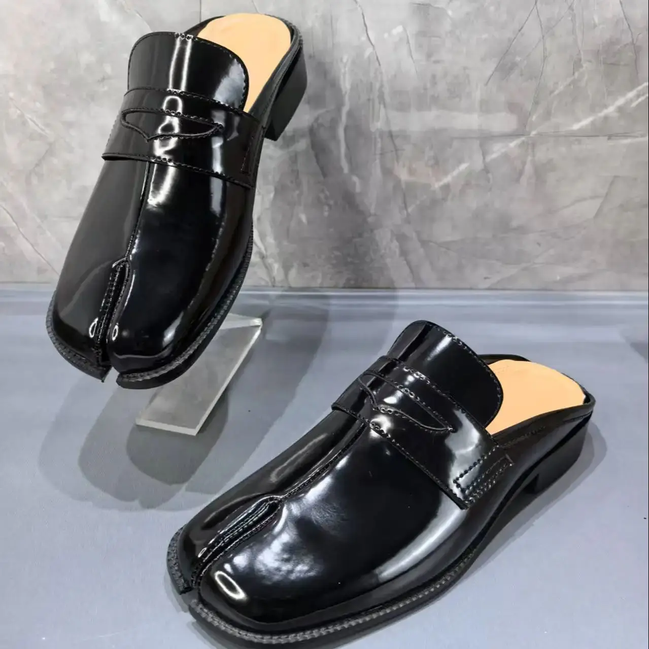 Split Toe Tabi Men's Slippers  - Shoes Heels Men recension och pris