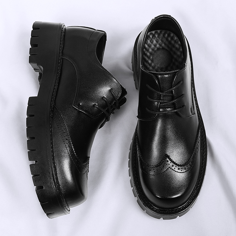 Hight Quality 2024 Spring New  - Men Shoes Louboutin recension och pris